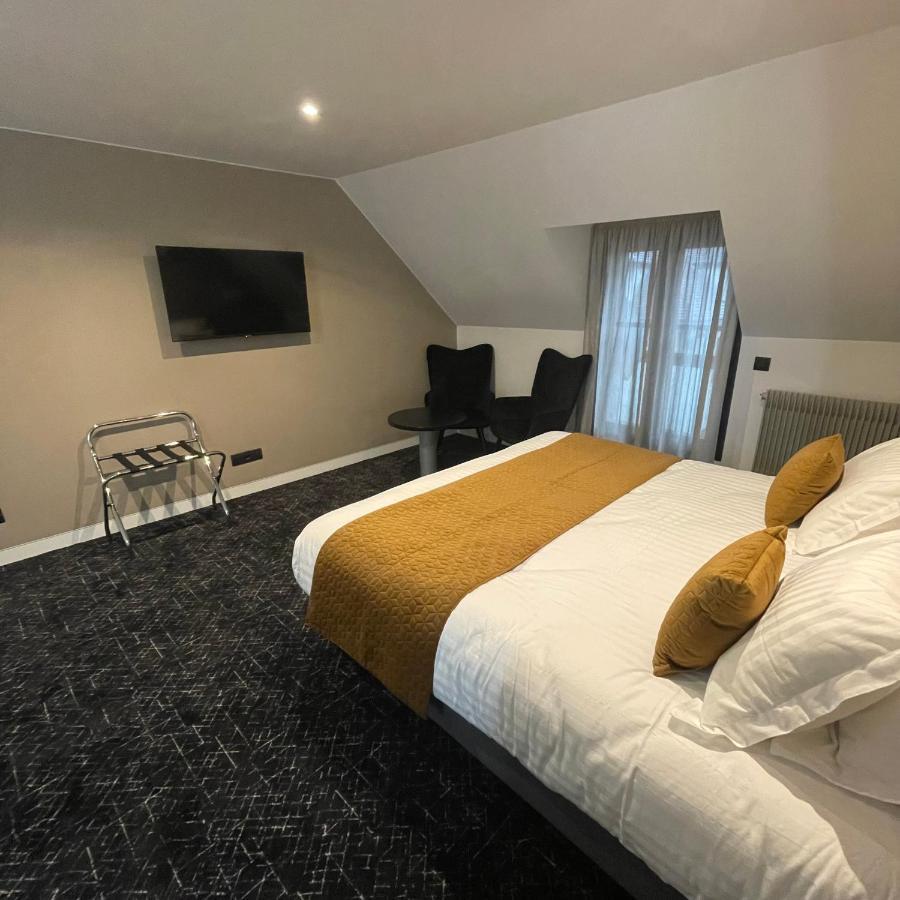 Le Sainte Jeanne Hotel Cormeilles-en-Vexin Екстериор снимка
